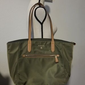 Olive green Michael Kors Kelsey Large Tote
